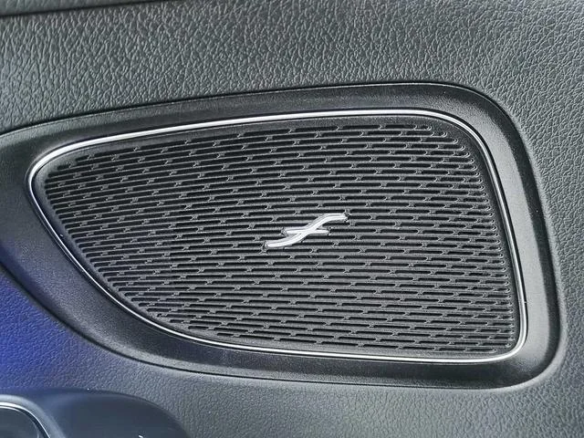 Mercedes-Benz C-Class 2024 Restyling C 260 L Sports version interior photo 14 Mercedes-Benz C-Class 2024 Restyling C 260 L Sports version interior photo 14
