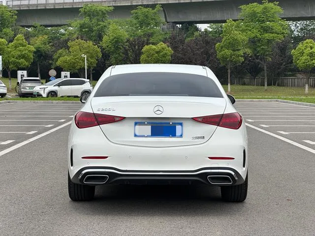 Mercedes-Benz C-Class 2022 C 200 L Sports version exterior photo 5 Mercedes-Benz C-Class 2022 C 200 L Sports version exterior photo 5
