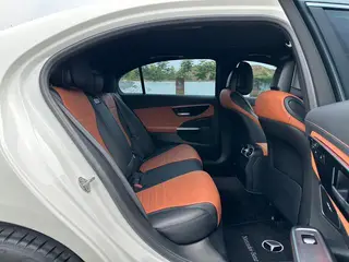 Mercedes-Benz C-Class 2022 C 200 L Sports version interior photo 13 Mercedes-Benz C-Class 2022 C 200 L Sports version interior photo 13
