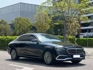 Mercedes-Benz E-Class 2023 E 300 L Fashionable Passenger car exterior photo 3 Mercedes-Benz E-Class 2023 E 300 L Fashionable Passenger car exterior photo 3