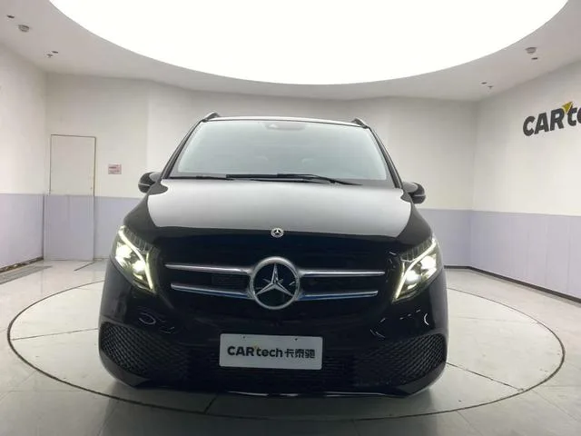 Mercedes-Benz V-Class 2022 V 260 Pilot Edition exterior photo 3 Mercedes-Benz V-Class 2022 V 260 Pilot Edition exterior photo 3