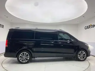 Mercedes-Benz V-Class 2022 V 260 Pilot Edition exterior photo 4 Mercedes-Benz V-Class 2022 V 260 Pilot Edition exterior photo 4