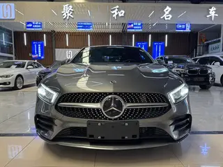 Mercedes-Benz A-Class 2022 Second change A 200 L Sport Sedan Fashion Edition exterior photo 2 Mercedes-Benz A-Class 2022 Second change A 200 L Sport Sedan Fashion Edition exterior photo 2