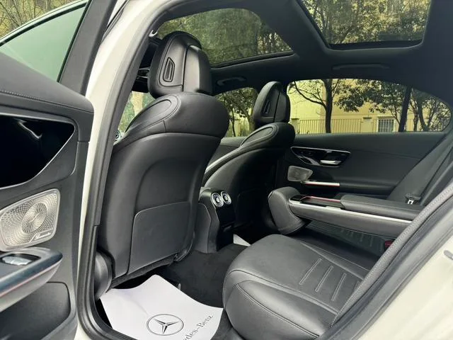 Mercedes-Benz C-Class 2022 C 260 L Sports version interior photo 8