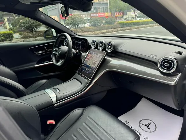 Mercedes-Benz C-Class 2022 C 260 L Sports version interior photo 9