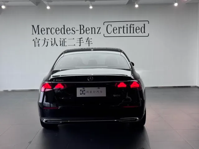 Mercedes-Benz E-Class 2024 E 300 L Luxury type Passenger car interior photo 15