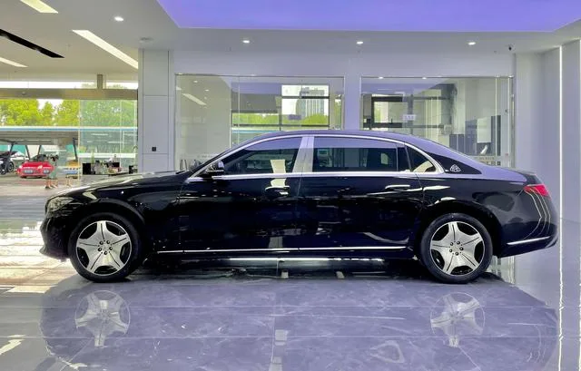 Mercedes-Benz Mercedes-Maybach S-Class 2025 S 480 4MATIC exterior photo 3 Mercedes-Benz Mercedes-Maybach S-Class 2025 S 480 4MATIC exterior photo 3