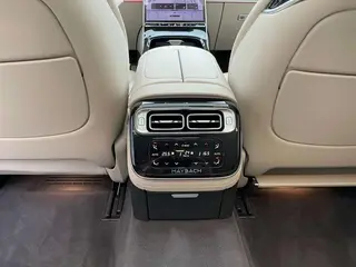 Mercedes-Benz Mercedes-Maybach S-Class 2025 S 480 4MATIC interior photo 16 Mercedes-Benz Mercedes-Maybach S-Class 2025 S 480 4MATIC interior photo 16