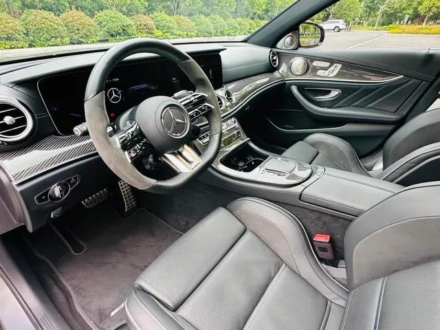 Mercedes-Benz Mercedes-AMG E-Class 2021 AMG E 63 S 4MATIC exterior foto 10