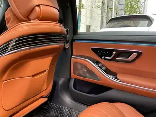 Mercedes-Benz S-Class 2023 S 450 L 4MATIC intérieur photo 15 Mercedes-Benz S-Class 2023 S 450 L 4MATIC intérieur photo 15