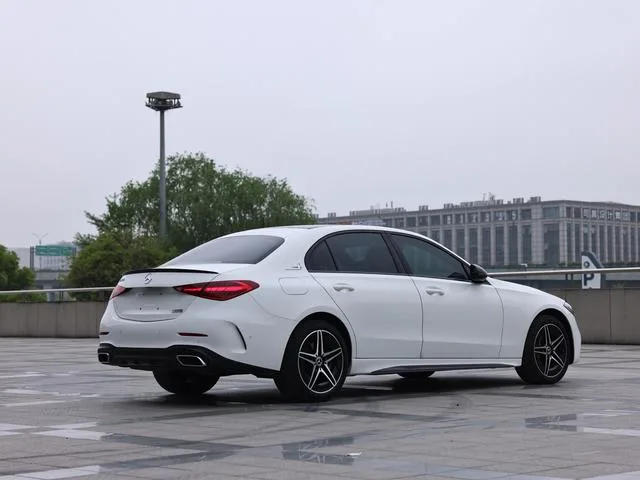 Mercedes-Benz C-Class 2024 C 260 L Hao Night Sports Edition exterior photo 6