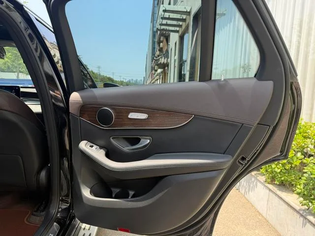 Mercedes-Benz GLC 2022 Restyling GLC 260 L 4MATIC Luxury type interior photo 11
