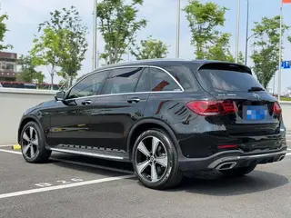 Mercedes-Benz GLC 2022 Restyling GLC 300 L 4MATIC Luxury type interior photo 8 Mercedes-Benz GLC 2022 Restyling GLC 300 L 4MATIC Luxury type interior photo 8