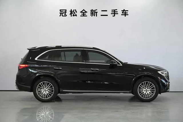 Mercedes-Benz GLC 2023 Restyling GLC 300 L 4MATIC Dynamic 5 seat exterior photo 3 Mercedes-Benz GLC 2023 Restyling GLC 300 L 4MATIC Dynamic 5 seat exterior photo 3