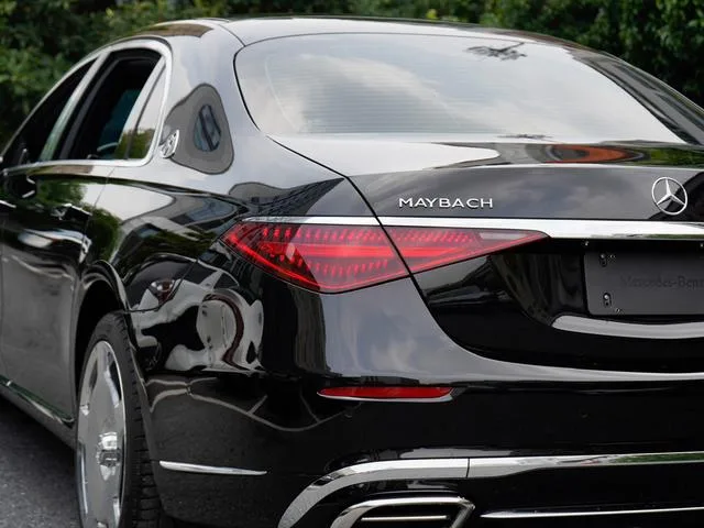 Mercedes-Benz Mercedes-Maybach S-Class 2024 Restyling S 480 4MATIC exterior photo 6