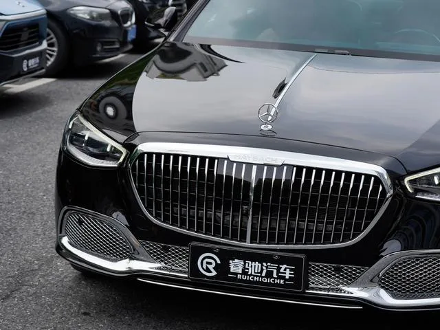 Mercedes-Benz Mercedes-Maybach S-Class 2024 Restyling S 480 4MATIC exterior photo 7