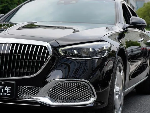 Mercedes-Benz Mercedes-Maybach S-Class 2024 Restyling S 480 4MATIC exterior photo 8