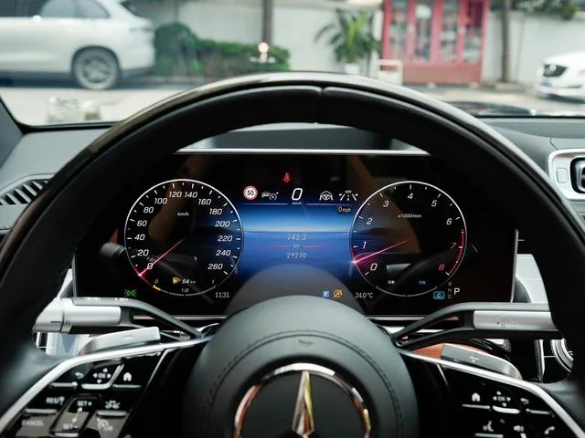 Mercedes-Benz Mercedes-Maybach S-Class 2024 Restyling S 480 4MATIC exterior photo 10