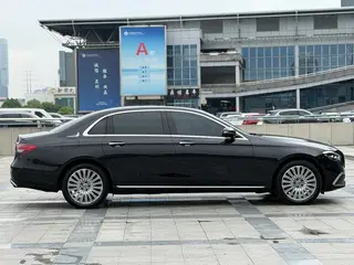 Mercedes-Benz E-Class 2021 E 300 L Luxury type Passenger car exterior photo 7 Mercedes-Benz E-Class 2021 E 300 L Luxury type Passenger car exterior photo 7