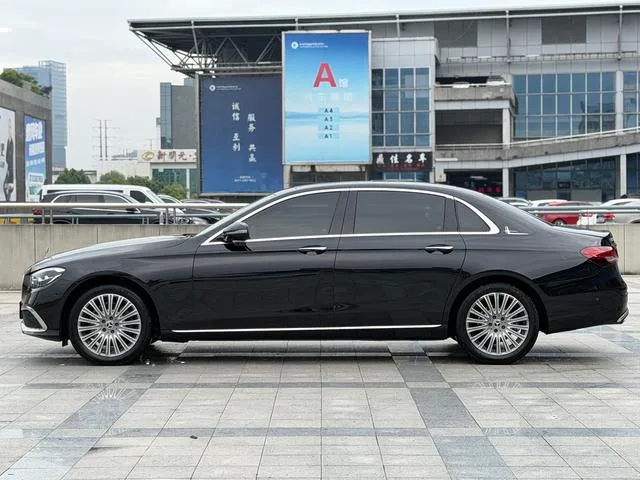 Mercedes-Benz E-Class 2021 E 300 L Luxury type Passenger car exterior photo 8 Mercedes-Benz E-Class 2021 E 300 L Luxury type Passenger car exterior photo 8