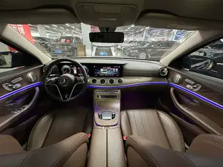 Mercedes-Benz E-Class 2021 E 300 L Luxury type Passenger car interior photo 13 Mercedes-Benz E-Class 2021 E 300 L Luxury type Passenger car interior photo 13