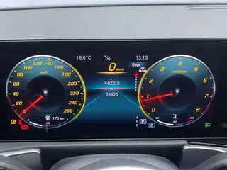 Mercedes-Benz GLB 2023 GLB 200 Style tendance intérieur photo 15 Mercedes-Benz GLB 2023 GLB 200 Style tendance intérieur photo 15