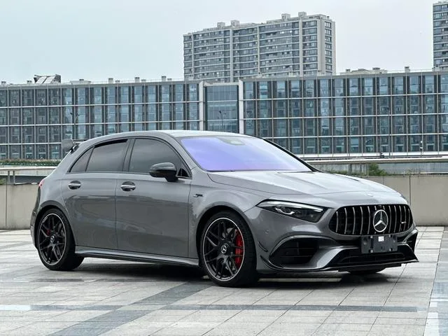 Mercedes-Benz Mercedes-AMG A-Class 2024 AMG A 45 S 4MATIC extérieur photo 3