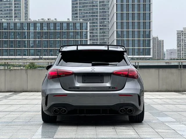 Mercedes-Benz Mercedes-AMG A-Class 2024 AMG A 45 S 4MATIC extérieur photo 5
