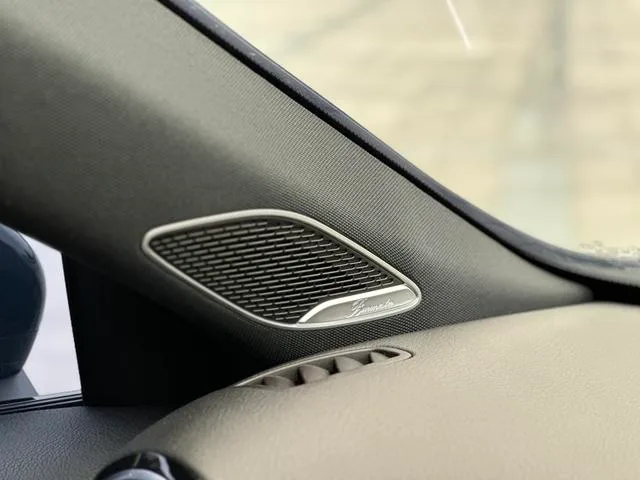 Mercedes-Benz Mercedes-AMG A-Class 2024 AMG A 45 S 4MATIC intérieur photo 17