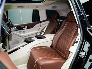 Mercedes-Benz Maybach GLS 2024 GLS 600 4MATIC Ritual and Music Edition interior photo 11 Mercedes-Benz Maybach GLS 2024 GLS 600 4MATIC Ritual and Music Edition interior photo 11