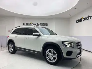Mercedes-Benz GLB 2023 GLB 220 Dynamic exterior photo 3