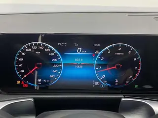 Mercedes-Benz GLB 2023 GLB 220 Dynamic interior photo 16