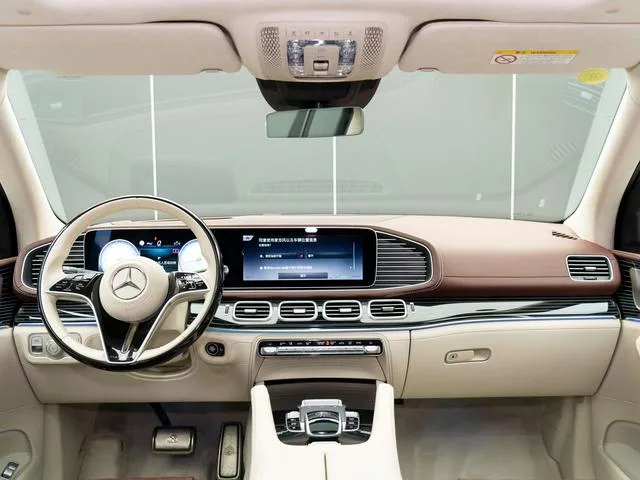 Mercedes-Benz Maybach GLS 2024 GLS 480 4MATIC interior photo 11 Mercedes-Benz Maybach GLS 2024 GLS 480 4MATIC interior photo 11