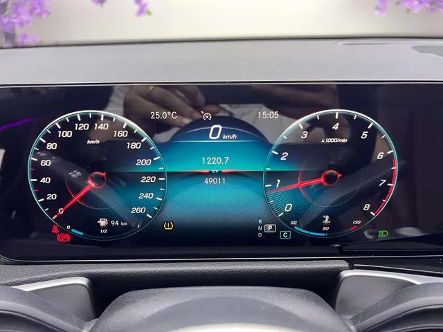 Mercedes-Benz GLB 2022 Reforma GLB 200 Estilo de moda interior foto 16 Mercedes-Benz GLB 2022 Reforma GLB 200 Estilo de moda interior foto 16