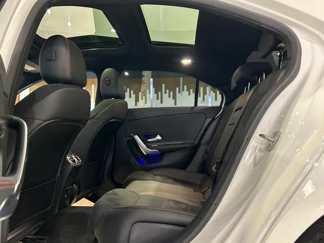 Mercedes-Benz A-Class 2024 Restyling A 200 L Fashion Edition interior photo 10 Mercedes-Benz A-Class 2024 Restyling A 200 L Fashion Edition interior photo 10