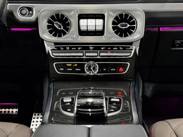 Mercedes-Benz G-Class 2021 G 500 interior photo 10 Mercedes-Benz G-Class 2021 G 500 interior photo 10