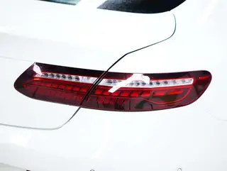 Mercedes-Benz E-Class (Imported) 2023 Mise à jour E 260 Coupé extérieur photo 5 Mercedes-Benz E-Class (Imported) 2023 Mise à jour E 260 Coupé extérieur photo 5