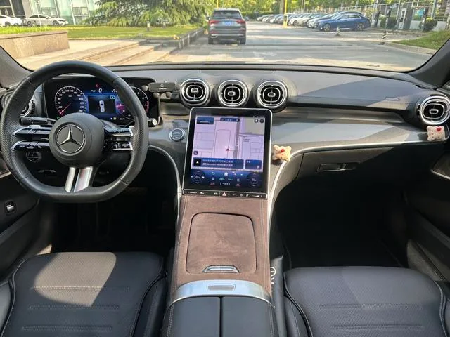 Mercedes-Benz C-Class 2024 Restyling C 260 L Hao Night Sports Edition exterior photo 5 Mercedes-Benz C-Class 2024 Restyling C 260 L Hao Night Sports Edition exterior photo 5