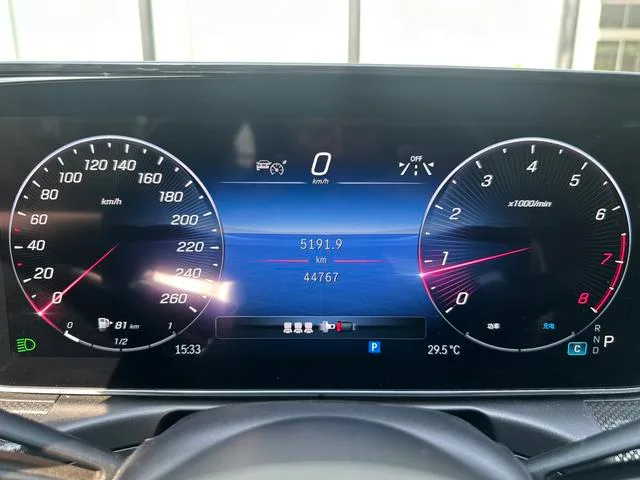 Mercedes-Benz C-Class 2024 Restyling C 260 L Hao Night Sports Edition interior photo 9 Mercedes-Benz C-Class 2024 Restyling C 260 L Hao Night Sports Edition interior photo 9