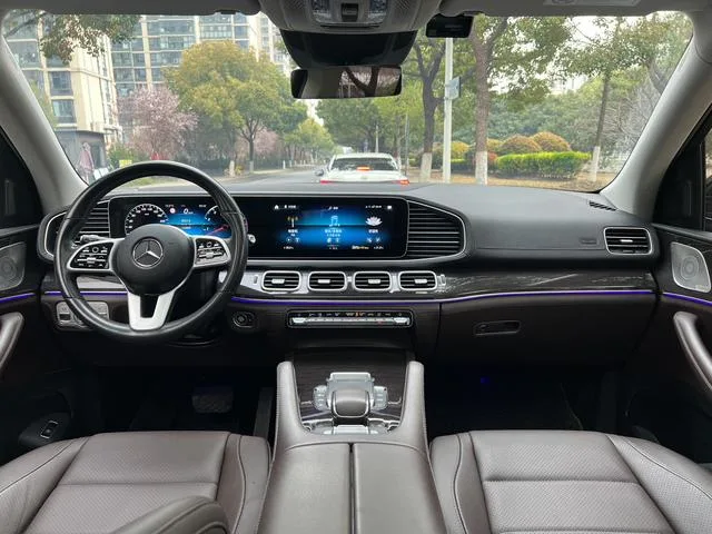 Mercedes-Benz GLS 2021 Restyling GLS 450 4MATIC Fashionable exterior photo 5 Mercedes-Benz GLS 2021 Restyling GLS 450 4MATIC Fashionable exterior photo 5