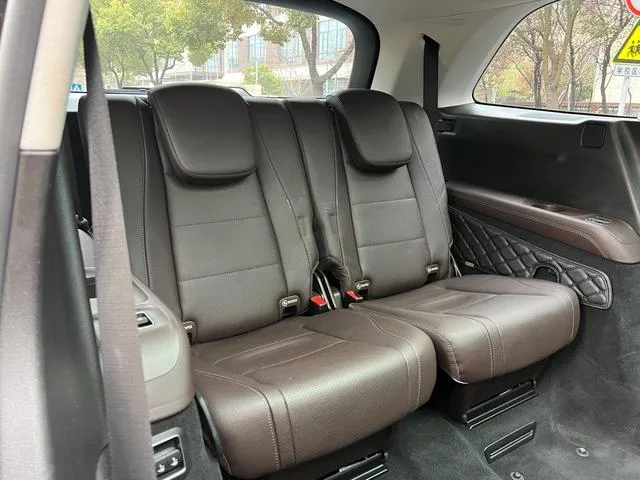 Mercedes-Benz GLS 2021 Restyling GLS 450 4MATIC Fashionable exterior photo 7 Mercedes-Benz GLS 2021 Restyling GLS 450 4MATIC Fashionable exterior photo 7