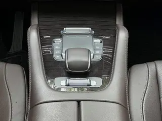 Mercedes-Benz GLS 2021 Restyling GLS 450 4MATIC Fashionable interior photo 16 Mercedes-Benz GLS 2021 Restyling GLS 450 4MATIC Fashionable interior photo 16