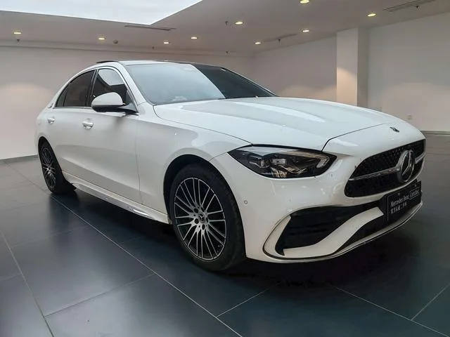 Mercedes-Benz C-Class 2023 C 260 L Sports version exterior photo 2 Mercedes-Benz C-Class 2023 C 260 L Sports version exterior photo 2