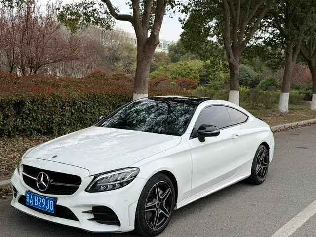 Mercedes-Benz C-Class 2022 Restyling C 260 Coupe exterior photo 1 Mercedes-Benz C-Class 2022 Restyling C 260 Coupe exterior photo 1