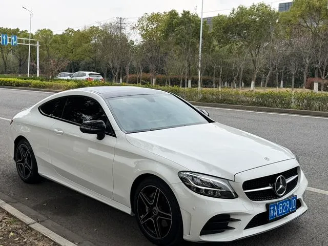 Mercedes-Benz C-Class 2022 Restyling C 260 Coupe exterior photo 3 Mercedes-Benz C-Class 2022 Restyling C 260 Coupe exterior photo 3