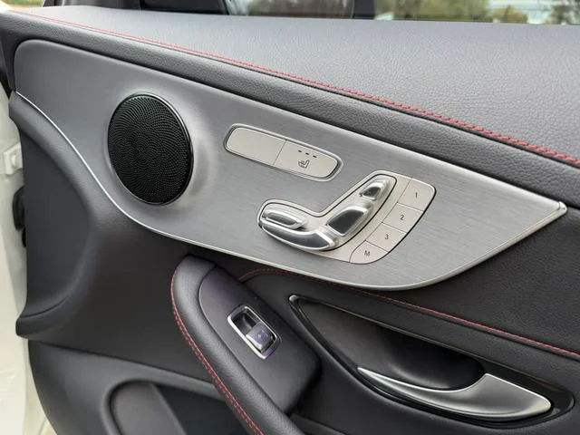 Mercedes-Benz C-Class 2022 Restyling C 260 Coupe interior photo 13 Mercedes-Benz C-Class 2022 Restyling C 260 Coupe interior photo 13