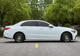 Mercedes-Benz C-Class 2024 C 260 L Sports version exterior photo 4 Mercedes-Benz C-Class 2024 C 260 L Sports version exterior photo 4