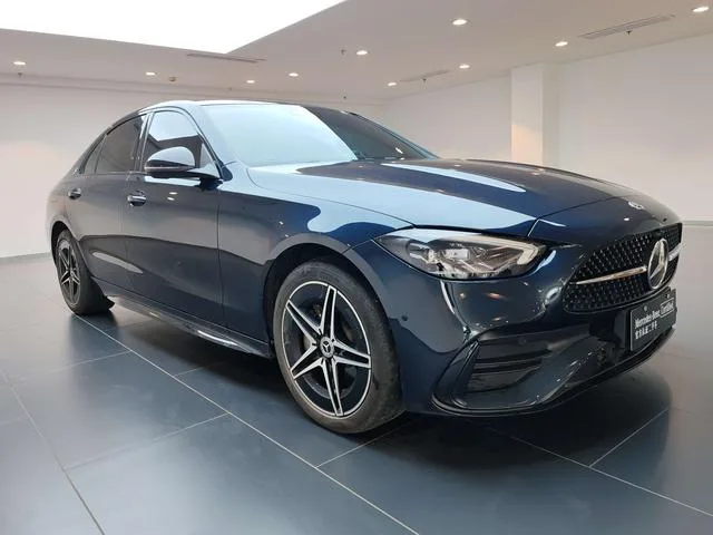 Mercedes-Benz C-Class 2023 C 260 L Version sportive de la nuit Hao extérieur photo 2 Mercedes-Benz C-Class 2023 C 260 L Version sportive de la nuit Hao extérieur photo 2