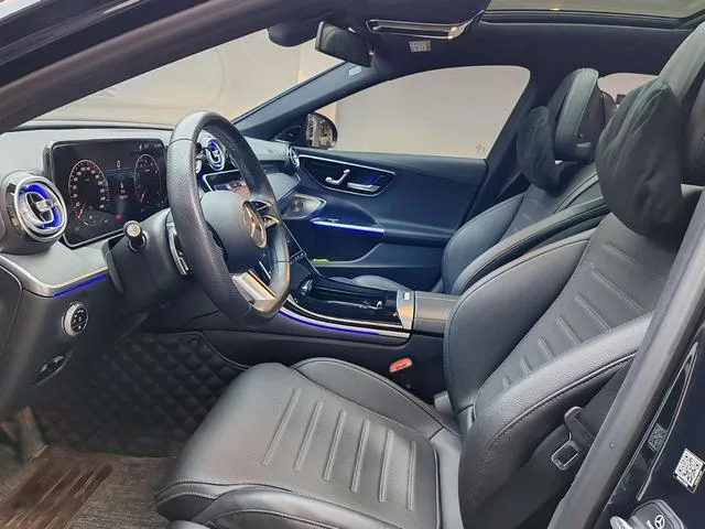 Mercedes-Benz C-Class 2023 C 260 L Version sportive de la nuit Hao intérieur photo 12 Mercedes-Benz C-Class 2023 C 260 L Version sportive de la nuit Hao intérieur photo 12