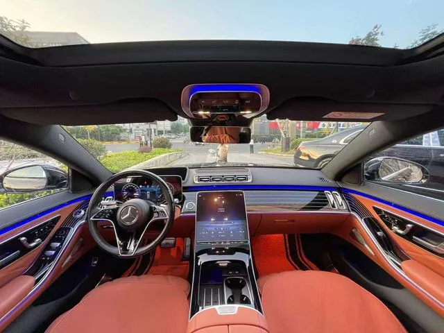 Mercedes-Benz Mercedes-Maybach S-Class 2021 S 580 4MATIC interior photo 19 Mercedes-Benz Mercedes-Maybach S-Class 2021 S 580 4MATIC interior photo 19